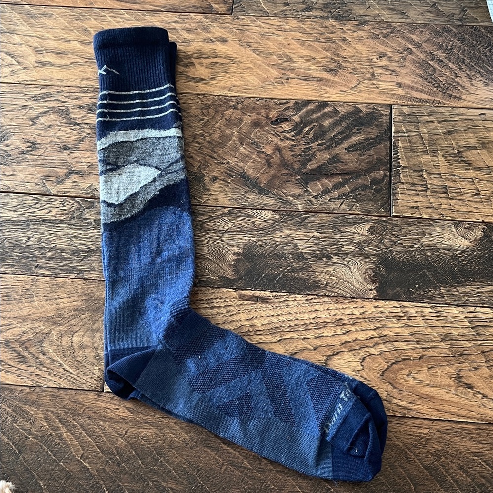 LIKE NEW! Men's Darn Tough DARN TOUGH LIFTLINE OTC LIGHTWEIGHT MENS SNOW SOCK